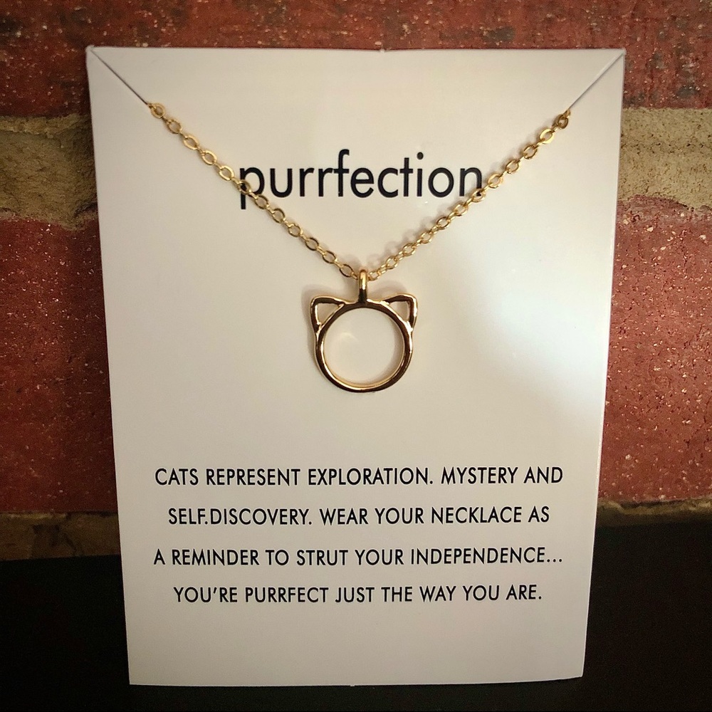 🦋FREE🦋 Necklace with any Bundle $20+